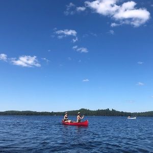 Meet your Posher, Avery